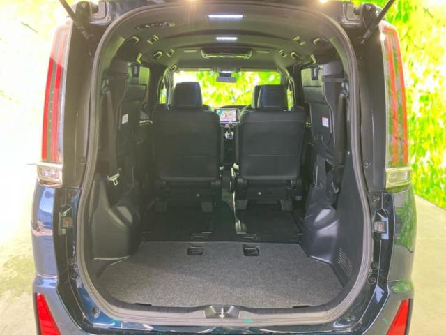 ノア Ｓｉダブルバイビー２　社外　１１インチ　メモリーナビ／フリップダウンモニター　社外　１２．８インチ／トヨタセーフティセンス／両側電動スライドドア／車線逸脱防止支援システム／ヘッドランプ　ＬＥＤ　衝突被害軽減システム　ＥＴＣ（21枚目）