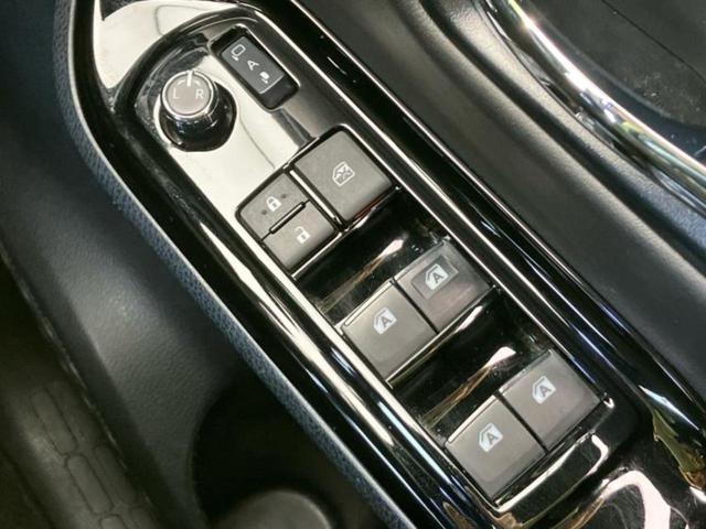 ノア Ｓｉダブルバイビー２　社外　１１インチ　メモリーナビ／フリップダウンモニター　社外　１２．８インチ／トヨタセーフティセンス／両側電動スライドドア／車線逸脱防止支援システム／ヘッドランプ　ＬＥＤ　衝突被害軽減システム　ＥＴＣ（32枚目）