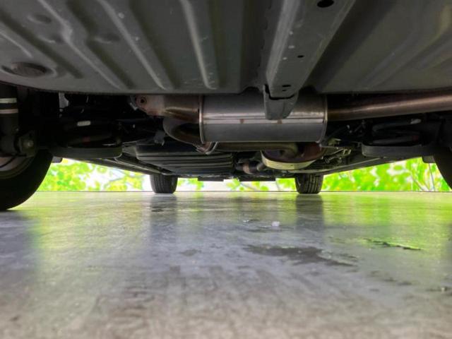 ノア Ｓｉダブルバイビー２　社外　１１インチ　メモリーナビ／フリップダウンモニター　社外　１２．８インチ／トヨタセーフティセンス／両側電動スライドドア／車線逸脱防止支援システム／ヘッドランプ　ＬＥＤ　衝突被害軽減システム　ＥＴＣ（44枚目）