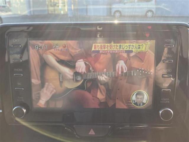ヤリスクロス ハイブリッドＺ　新品タイヤ／ディスプレイオーディオ８インチ／トヨタセーフティセンス／シートヒーター　前席／パノラミックビューモニター／車線逸脱防止支援システム／シート　ハーフレザー／ヘッドランプ　ＬＥＤ　全周囲カメラ（10枚目）