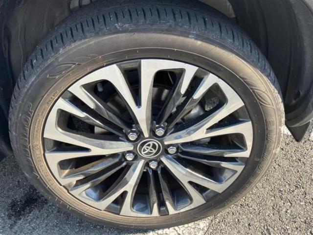 ヤリスクロス ハイブリッドＺ　新品タイヤ／ディスプレイオーディオ８インチ／トヨタセーフティセンス／シートヒーター　前席／パノラミックビューモニター／車線逸脱防止支援システム／シート　ハーフレザー／ヘッドランプ　ＬＥＤ　全周囲カメラ（18枚目）