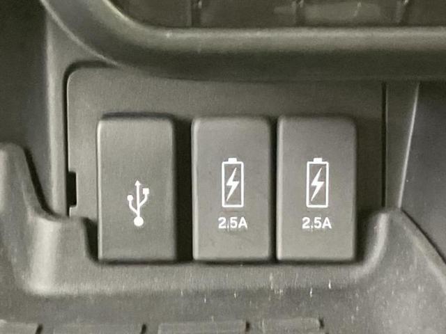 Ｎ－ＢＯＸカスタム Ｇ・ＥＸターボホンダセンシング　新品タイヤ／保証書／純正　８インチ　ＳＤナビ／ホンダセンシング／両側電動スライドドア／車線逸脱防止支援システム／シート　ハーフレザー／ドライブレコーダー　純正／ヘッドランプ　ＬＥＤ　ターボ　ＤＶＤ再生（25枚目）