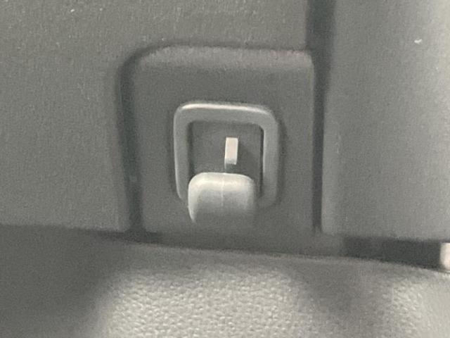 Ｎ－ＢＯＸカスタム ターボ　保証書／純正　９インチ　ナビ／ホンダセンシング／両側電動スライドドア／シートヒーター　前席／車線逸脱防止支援システム／シート　ハーフレザー／ドライブレコーダー　純正／ヘッドランプ　ＬＥＤ　ターボ（42枚目）