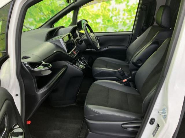 ノア ハイブリッドＳｉダブルバイビー３　保証書／社外　１１インチ　ＳＤナビ／フリップダウンモニター　社外　１２．８インチ／トヨタセーフティセンス／両側電動スライドドア／シートヒーター／車線逸脱防止支援システム／シート　ハーフレザー　ドラレコ（7枚目）