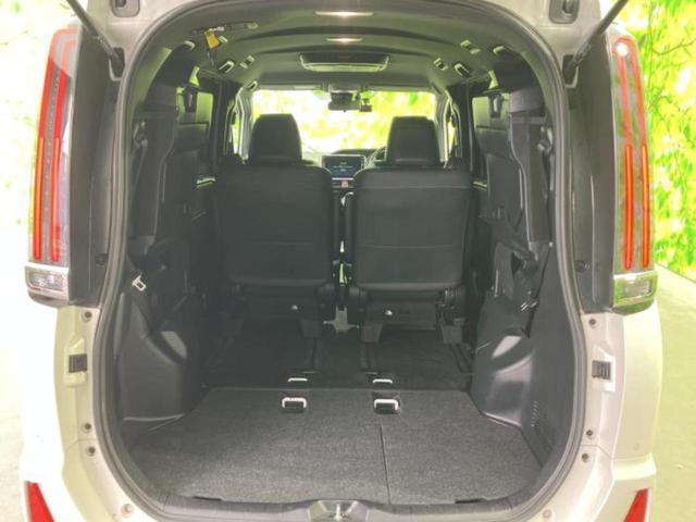 ノア ハイブリッドＳｉダブルバイビー３　保証書／社外　１１インチ　ＳＤナビ／フリップダウンモニター　社外　１２．８インチ／トヨタセーフティセンス／両側電動スライドドア／シートヒーター／車線逸脱防止支援システム／シート　ハーフレザー　ドラレコ（21枚目）