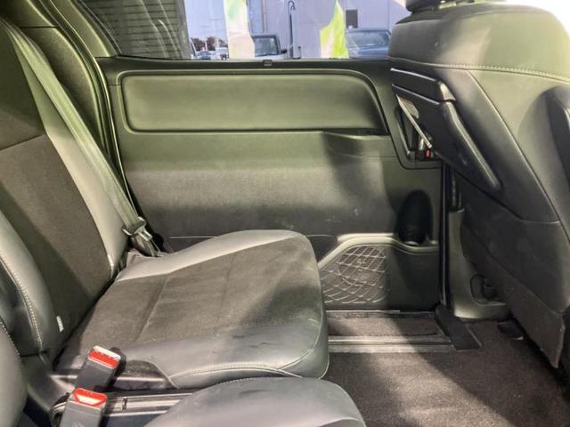 ノア ハイブリッドＳｉダブルバイビー３　保証書／社外　１１インチ　ＳＤナビ／フリップダウンモニター　社外　１２．８インチ／トヨタセーフティセンス／両側電動スライドドア／シートヒーター／車線逸脱防止支援システム／シート　ハーフレザー　ドラレコ（25枚目）