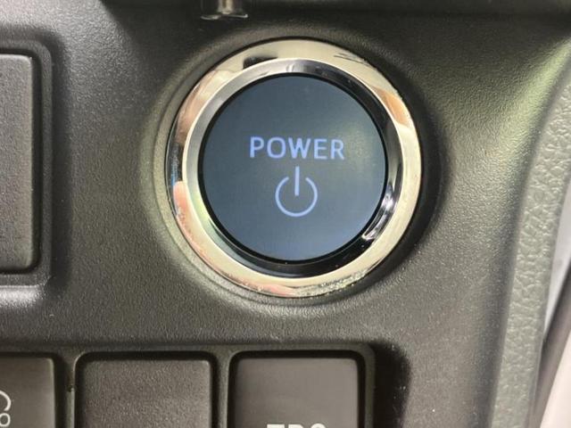 ノア ハイブリッドＳｉダブルバイビー３　保証書／社外　１１インチ　ＳＤナビ／フリップダウンモニター　社外　１２．８インチ／トヨタセーフティセンス／両側電動スライドドア／シートヒーター／車線逸脱防止支援システム／シート　ハーフレザー　ドラレコ（30枚目）