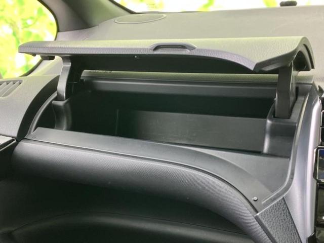 ノア ハイブリッドＳｉダブルバイビー３　保証書／社外　１１インチ　ＳＤナビ／フリップダウンモニター　社外　１２．８インチ／トヨタセーフティセンス／両側電動スライドドア／シートヒーター／車線逸脱防止支援システム／シート　ハーフレザー　ドラレコ（36枚目）