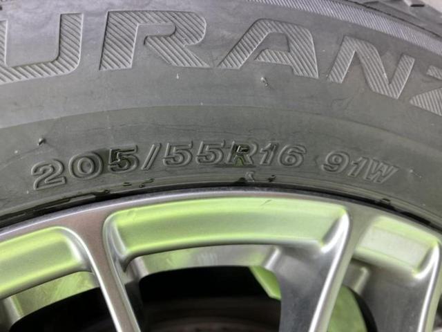 ノア ハイブリッドＳｉダブルバイビー３　保証書／社外　１１インチ　ＳＤナビ／フリップダウンモニター　社外　１２．８インチ／トヨタセーフティセンス／両側電動スライドドア／シートヒーター／車線逸脱防止支援システム／シート　ハーフレザー　ドラレコ（51枚目）