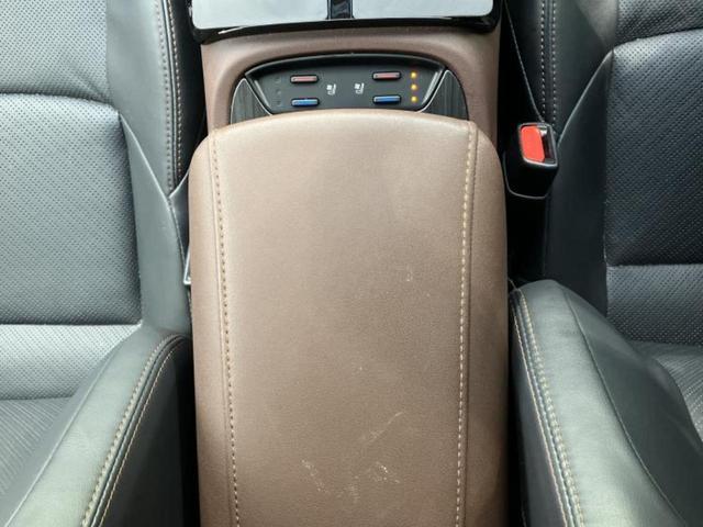 ハリアーハイブリッド Ｚレザーパッケージ　新品タイヤ／モデリスタエアロ／ＪＢＬ／純正　ＳＤナビ／デジタルインナーミラー／トヨタセーフティセンス／シートエアコン／パノラミックビューモニター／シート　フルレザー／電動バックドア　革シート　ＥＴＣ（32枚目）