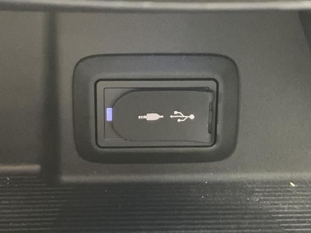 ハリアーハイブリッド Ｚレザーパッケージ　新品タイヤ／モデリスタエアロ／ＪＢＬ／純正　ＳＤナビ／デジタルインナーミラー／トヨタセーフティセンス／シートエアコン／パノラミックビューモニター／シート　フルレザー／電動バックドア　革シート　ＥＴＣ（40枚目）