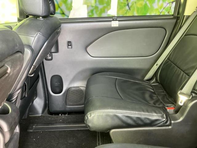 セレナ ハイウェイスターＶセレクション　新品タイヤ／保証書／純正　９インチ　ＳＤナビ／後席モニター　純正　９インチ／衝突安全装置／両側電動スライドドア／アラウンドビューモニター／車線逸脱防止支援システム／ドライブレコーダー　社外　ＤＶＤ再生（25枚目）