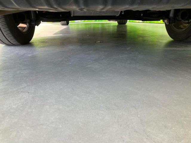 セレナ ハイウェイスターＶセレクション　新品タイヤ／保証書／純正　９インチ　ＳＤナビ／後席モニター　純正　９インチ／衝突安全装置／両側電動スライドドア／アラウンドビューモニター／車線逸脱防止支援システム／ドライブレコーダー　社外　ＤＶＤ再生（39枚目）