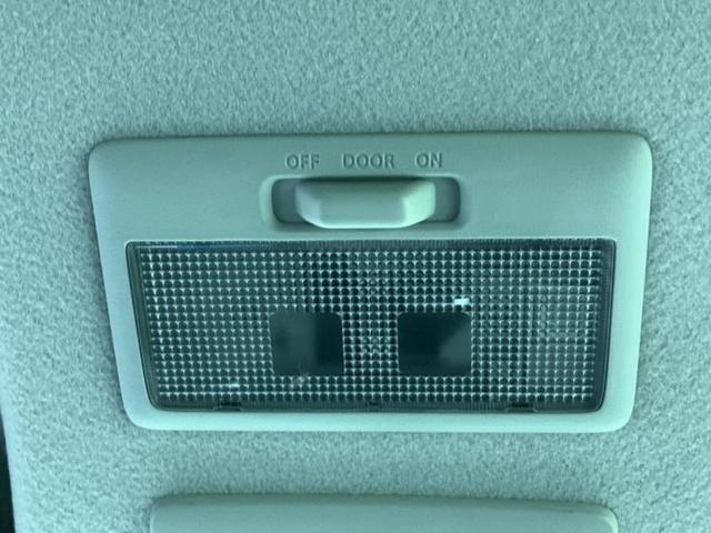 スペーシアカスタム ＸＳリミテッド　新品タイヤ／保証書／純正　ＳＤナビ／衝突安全装置／両側電動スライドドア／シートヒーター　運転席／シート　ハーフレザー／ヘッドランプ　ＨＩＤ／ＥＴＣ／ＥＢＤ付ＡＢＳ／横滑り防止装置　衝突被害軽減システム（37枚目）