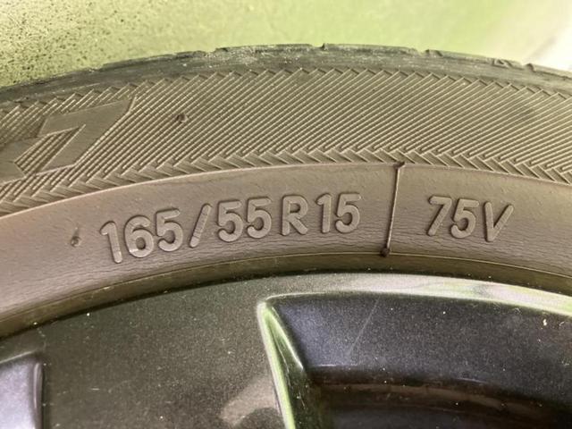 スペーシアカスタム ＸＳリミテッド　新品タイヤ／保証書／純正　ＳＤナビ／衝突安全装置／両側電動スライドドア／シートヒーター　運転席／シート　ハーフレザー／ヘッドランプ　ＨＩＤ／ＥＴＣ／ＥＢＤ付ＡＢＳ／横滑り防止装置　衝突被害軽減システム（51枚目）