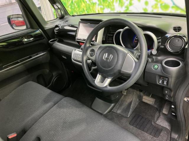 Ｎ－ＢＯＸカスタム Ｇ・Ｌパッケージ　新品タイヤ／保証書／社外　８インチ　ＳＤナビ／両側電動スライドドア／ヘッドランプ　ＨＩＤ／Ｂｌｕｅｔｏｏｔｈ接続／ＥＴＣ／ＥＢＤ付ＡＢＳ／横滑り防止装置／アイドリングストップ／バックモニター（5枚目）