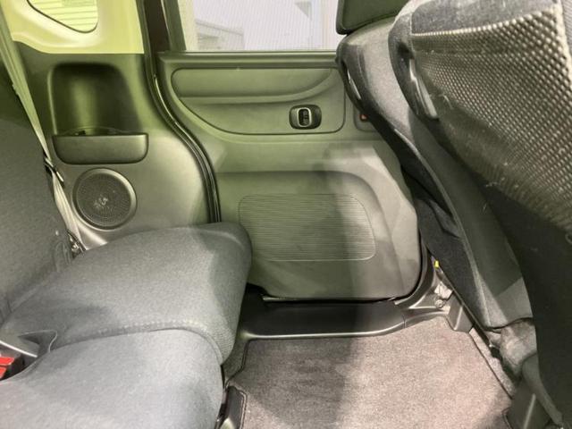 Ｎ－ＢＯＸカスタム Ｇ・Ｌパッケージ　新品タイヤ／保証書／社外　８インチ　ＳＤナビ／両側電動スライドドア／ヘッドランプ　ＨＩＤ／Ｂｌｕｅｔｏｏｔｈ接続／ＥＴＣ／ＥＢＤ付ＡＢＳ／横滑り防止装置／アイドリングストップ／バックモニター（24枚目）