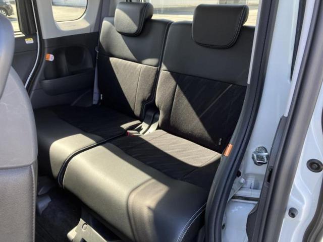 タント カスタムＸトップエディションＶＳ　ＳＡ３　保証書／純正　ＳＤナビ／スマートアシスト（トヨタ・ダイハツ）／両側電動スライドドア／シートヒーター　運転席／パノラマモニター／車線逸脱防止支援システム／シート　ハーフレザー／ドライブレコーダー　前後（8枚目）