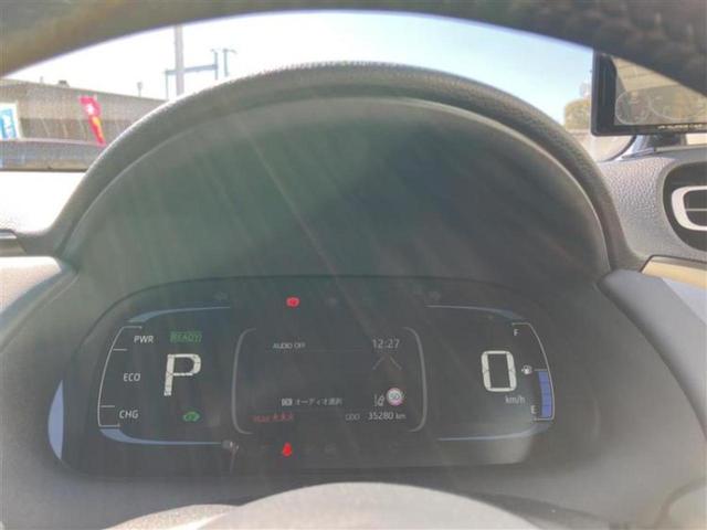 アクア Ｚ　新品タイヤ／保証書／純正　１０インチ　ナビ／トヨタセーフティセンス／シートヒーター　前席／パノラミックビューモニター／車線逸脱防止支援システム／シート　ハーフレザー／ドライブレコーダー　社外　ドラレコ（9枚目）