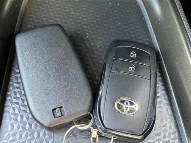 アクア Ｚ　新品タイヤ／保証書／純正　１０インチ　ナビ／トヨタセーフティセンス／シートヒーター　前席／パノラミックビューモニター／車線逸脱防止支援システム／シート　ハーフレザー／ドライブレコーダー　社外　ドラレコ（18枚目）