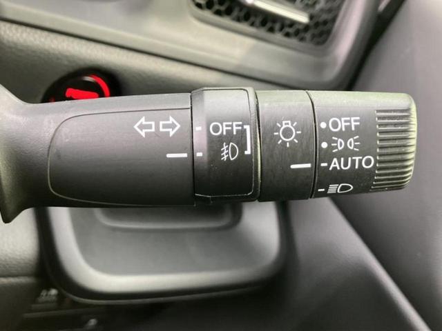 ステップワゴン ｅＨＥＶスパーダ　新品タイヤ／純正　１１インチ　ＳＤナビ／フリップダウンモニター　純正　１５．６インチ／ホンダセンシング／両側電動スライドドア／シートヒーター／マルチビューカメラシステム／車線逸脱防止支援システム（17枚目）