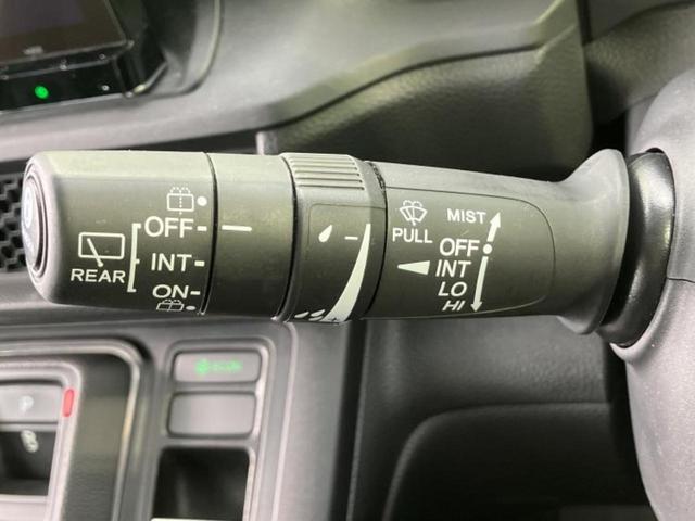 ステップワゴン ｅＨＥＶスパーダ　新品タイヤ／純正　１１インチ　ＳＤナビ／フリップダウンモニター　純正　１５．６インチ／ホンダセンシング／両側電動スライドドア／シートヒーター／マルチビューカメラシステム／車線逸脱防止支援システム（18枚目）