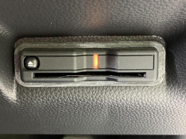 ステップワゴン ｅＨＥＶスパーダ　新品タイヤ／純正　１１インチ　ＳＤナビ／フリップダウンモニター　純正　１５．６インチ／ホンダセンシング／両側電動スライドドア／シートヒーター／マルチビューカメラシステム／車線逸脱防止支援システム（27枚目）