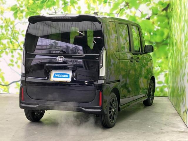 N-BOXカスタム ブラックスタイル 純正 8インチ ナビ/ホンダセンシング/両側電動スライドドア/シートヒーター 前席/車線逸脱防止支援システム/登録済未使用車/ヘッドランプ LED/Bluetooth接続/バックモニター バックカメラ(3枚目)