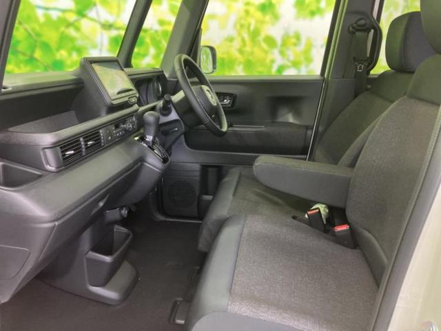 N-BOXカスタム ブラックスタイル 保証書/純正 8インチ ナビ/ホンダセンシング/両側電動スライドドア/シートヒーター 前席/車線逸脱防止支援システム/登録済未使用車/ヘッドランプ LED/Bluetooth接続/バックモニター(7枚目)