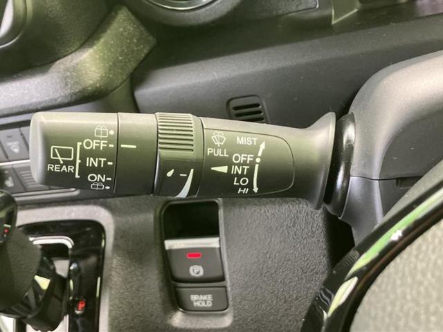 N-BOXカスタム ブラックスタイル 保証書/純正 8インチ ナビ/ホンダセンシング/両側電動スライドドア/シートヒーター 前席/車線逸脱防止支援システム/登録済未使用車/ヘッドランプ LED/Bluetooth接続/バックモニター(16枚目)