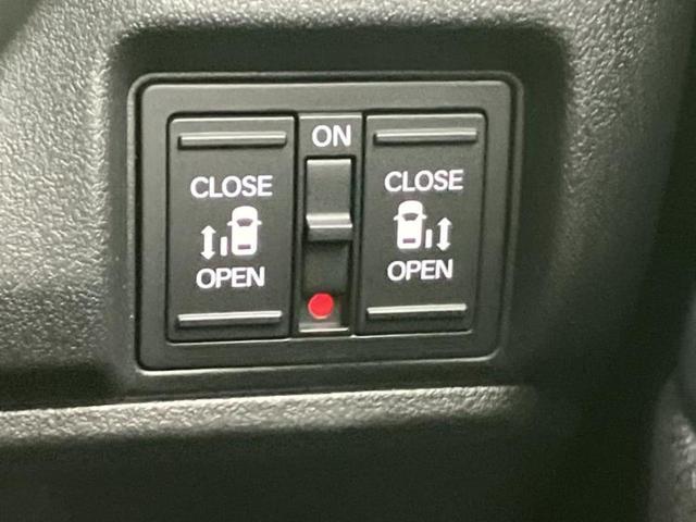 N-BOXカスタム ブラックスタイル 保証書/純正 8インチ ナビ/ホンダセンシング/両側電動スライドドア/シートヒーター 前席/車線逸脱防止支援システム/登録済未使用車/ヘッドランプ LED/Bluetooth接続/バックモニター(18枚目)