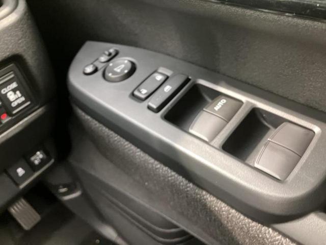 N-BOXカスタム ブラックスタイル 保証書/純正 8インチ ナビ/ホンダセンシング/両側電動スライドドア/シートヒーター 前席/車線逸脱防止支援システム/登録済未使用車/ヘッドランプ LED/Bluetooth接続/バックモニター(38枚目)