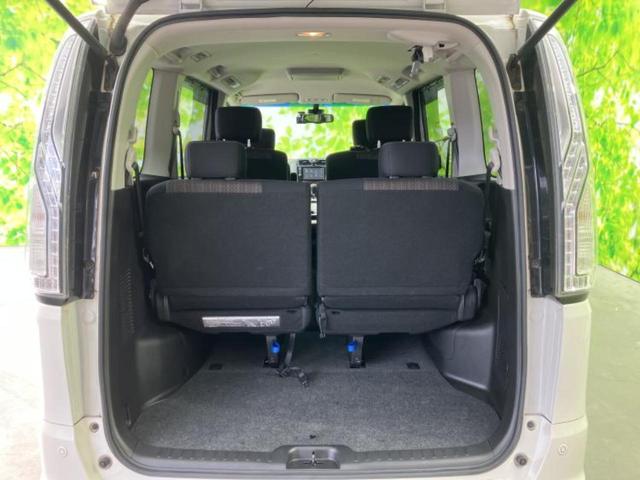 セレナ ハイウェイスターＶセレクションプラスセーフティ２ＨＶ　保証書／純正　８インチ　ＳＤナビ／フリップダウンモニター／エマージェンシーブレーキ／両側電動スライドドア／アラウンドビューモニター／車線逸脱防止支援システム／ドライブレコーダー　前後　全周囲カメラ（20枚目）