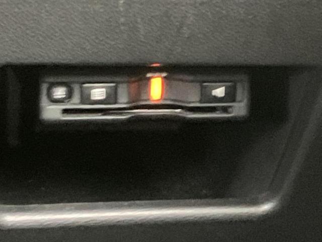 ムーヴキャンバス ＧブラックアクセントＶＳ　ＳＡ３　新品タイヤ／保証書／純正　ＳＤナビ／衝突安全装置／両側電動スライドドア／シートヒーター／パノラマモニター／車線逸脱防止支援システム／ドライブレコーダー　純正／ヘッドランプ　ＬＥＤ　衝突被害軽減システム（17枚目）