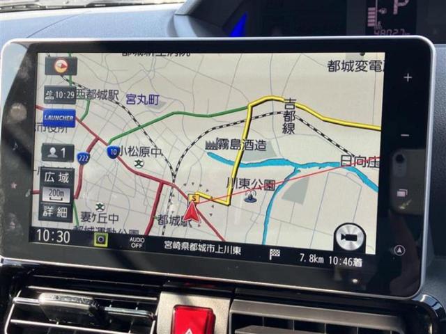 タント カスタムＲＳ　保証書／純正　９インチ　ＳＤナビ／スマートアシスト（トヨタ・ダイハツ）／両側電動スライドドア／車線逸脱防止支援システム／シート　ハーフレザー／ドライブレコーダー　純正／ヘッドランプ　ＬＥＤ　ＤＶＤ再生（9枚目）