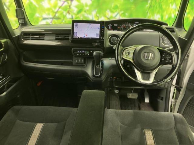 N-BOXカスタム G・Lホンダセンシング 新品タイヤ/保証書/純正 8インチ SDナビ/両側電動スライドドア/ドライブレコーダー 純正/ヘッドランプ LED/USBジャック/Bluetooth接続/ETC/EBD付ABS/横滑り防止装置(4枚目)