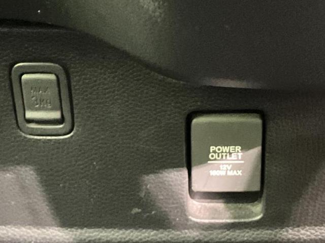 N-BOXカスタム G・Lホンダセンシング 新品タイヤ/保証書/純正 8インチ SDナビ/両側電動スライドドア/ドライブレコーダー 純正/ヘッドランプ LED/USBジャック/Bluetooth接続/ETC/EBD付ABS/横滑り防止装置(26枚目)