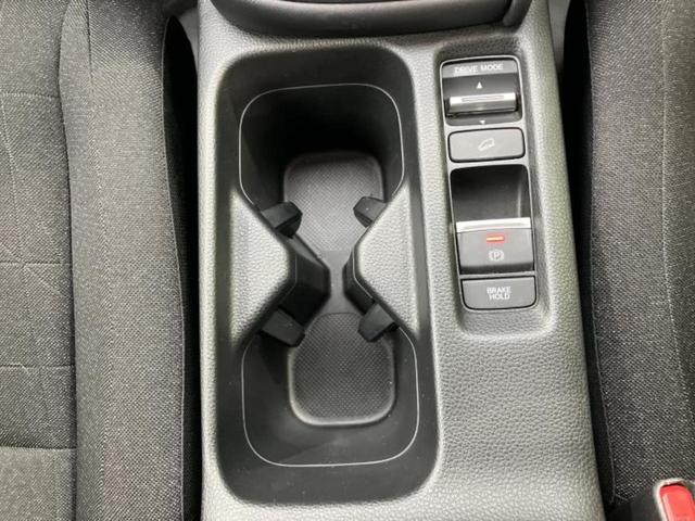 ヴェゼル ｅＨＥＶ　Ｘ　保証書／純正　８インチ　ＳＤナビ／衝突安全装置／車線逸脱防止支援システム／ドライブレコーダー　前後／ヘッドランプ　ＬＥＤ／Ｂｌｕｅｔｏｏｔｈ接続／ＥＴＣ／ＥＢＤ付ＡＢＳ／横滑り防止装置　バックカメラ（34枚目）