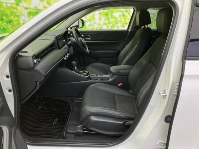 ヴェゼル ｅＨＥＶ　Ｚ　保証書／純正　９インチ　ナビ／ホンダセンシング／シートヒーター　前席／車線逸脱防止支援システム／シート　ハーフレザー／電動バックドア／ドライブレコーダー　純正／ヘッドランプ　ＬＥＤ　バックカメラ（7枚目）