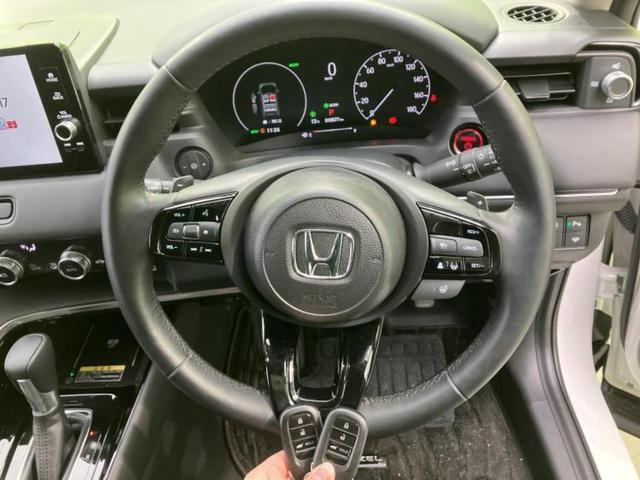 ヴェゼル ｅＨＥＶ　Ｚ　保証書／純正　９インチ　ナビ／ホンダセンシング／シートヒーター　前席／車線逸脱防止支援システム／シート　ハーフレザー／電動バックドア／ドライブレコーダー　純正／ヘッドランプ　ＬＥＤ　バックカメラ（15枚目）