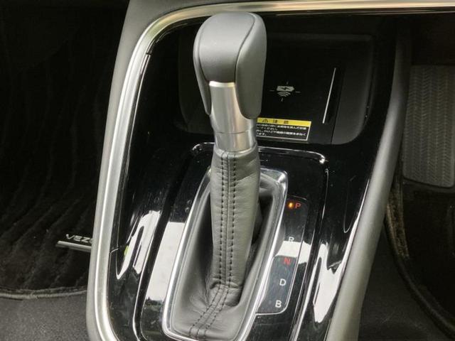 ヴェゼル ｅＨＥＶ　Ｚ　保証書／純正　９インチ　ナビ／ホンダセンシング／シートヒーター　前席／車線逸脱防止支援システム／シート　ハーフレザー／電動バックドア／ドライブレコーダー　純正／ヘッドランプ　ＬＥＤ　バックカメラ（18枚目）
