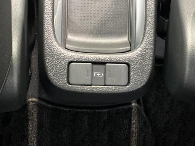 フィット ｅＨＥＶリュクス　保証書／純正　８インチ　ＳＤナビ／ホンダセンシング／シートヒーター　前席／車線逸脱防止支援システム／シート　ハーフレザー／ヘッドランプ　ＬＥＤ／Ｂｌｕｅｔｏｏｔｈ接続／ＥＴＣ／ＥＢＤ付ＡＢＳ（41枚目）