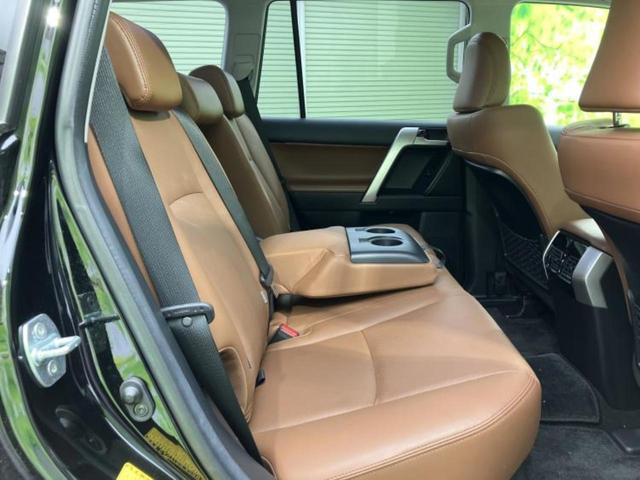 ランドクルーザープラド ４ＷＤ　ＴＸ　Ｌパッケージ７０ｔｈアニバーサリーＬｔｄ　新品タイヤ／サンルーフ／保証書／純正　９インチ　ＳＤナビ／トヨタセーフティセンス／シートヒーター　前席／車線逸脱防止支援システム／シート　フルレザー／ヘッドランプ　ＬＥＤ／Ｂｌｕｅｔｏｏｔｈ接続（6枚目）