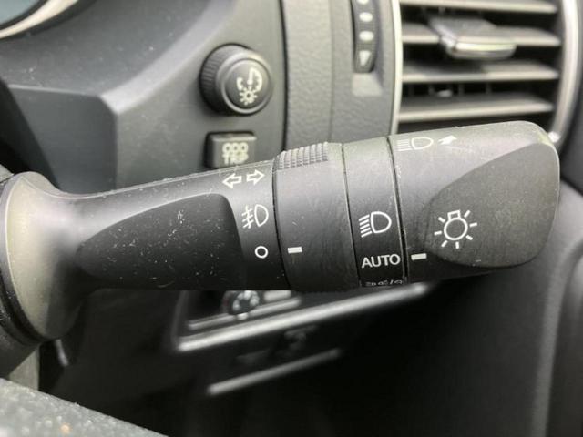 ランドクルーザープラド ４ＷＤ　ＴＸ　Ｌパッケージ７０ｔｈアニバーサリーＬｔｄ　新品タイヤ／サンルーフ／保証書／純正　９インチ　ＳＤナビ／トヨタセーフティセンス／シートヒーター　前席／車線逸脱防止支援システム／シート　フルレザー／ヘッドランプ　ＬＥＤ／Ｂｌｕｅｔｏｏｔｈ接続（15枚目）