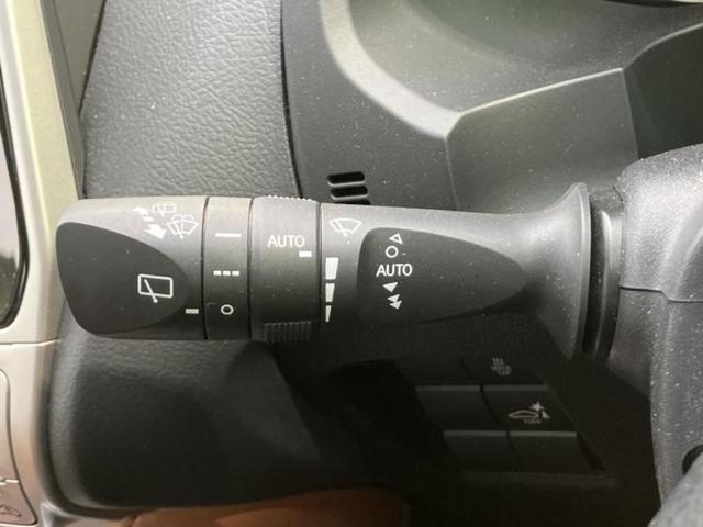 ランドクルーザープラド ４ＷＤ　ＴＸ　Ｌパッケージ７０ｔｈアニバーサリーＬｔｄ　新品タイヤ／サンルーフ／保証書／純正　９インチ　ＳＤナビ／トヨタセーフティセンス／シートヒーター　前席／車線逸脱防止支援システム／シート　フルレザー／ヘッドランプ　ＬＥＤ／Ｂｌｕｅｔｏｏｔｈ接続（16枚目）