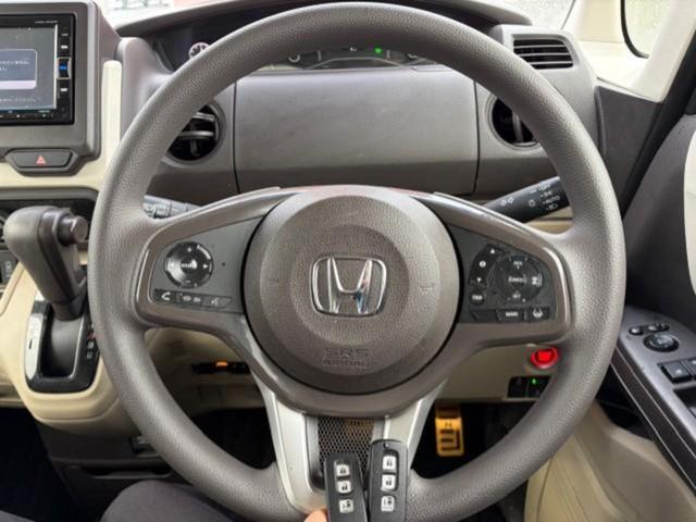 Ｎ－ＢＯＸ Ｇ・Ｌホンダセンシング　新品タイヤ／保証書／純正　ＳＤナビ／ホンダセンシング／電動スライドドア／車線逸脱防止支援システム／ドライブレコーダー　純正／ヘッドランプ　ＬＥＤ／Ｂｌｕｅｔｏｏｔｈ接続／ＥＴＣ／ＥＢＤ付ＡＢＳ　禁煙車（14枚目）