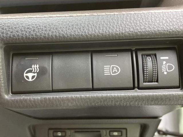 プリウス Ｚ　ガラスルーフ／保証書／ディスプレイオーディオ／デジタルインナーミラー／トヨタセーフティセンス／エアーシート　前席／全方位モニター／車線逸脱防止支援システム／シート　合皮　衝突被害軽減システム　ドラレコ（30枚目）