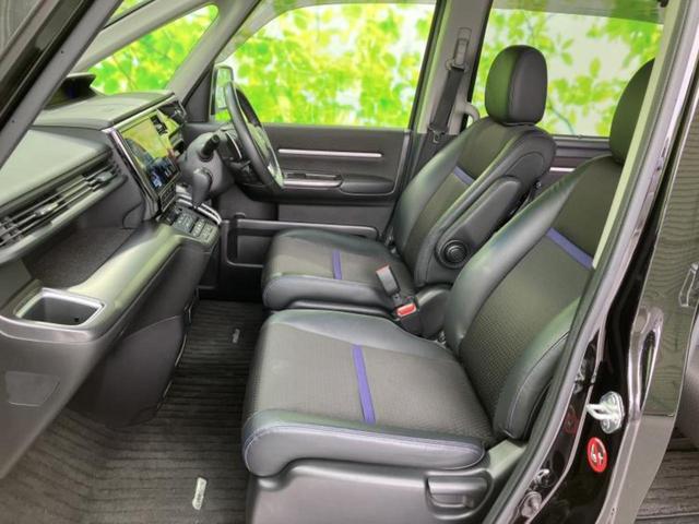 ステップワゴンスパーダ スパーダクールスピリット・ＨＳブラックスタイル　新品タイヤ／保証書／純正　１０インチ　ＳＤナビ／フリップダウンモニター　純正　１１．６インチ／ホンダセンシング／両側電動スライドドア／シートヒーター　前席／車線逸脱防止支援システム　バックカメラ（7枚目）