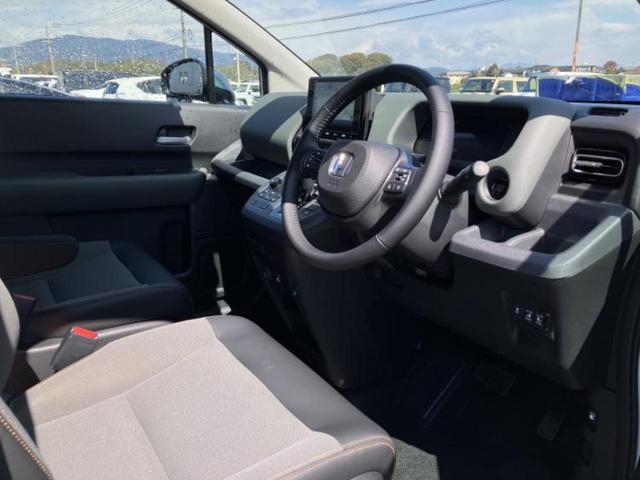 フリード クロスター　保証書／純正　８インチ　ナビ／ホンダセンシング／両側電動スライドドア／シートヒーター　前席／車線逸脱防止支援システム／シート　ハーフレザー／登録済未使用車／ヘッドランプ　ＬＥＤ　衝突被害軽減システム（5枚目）