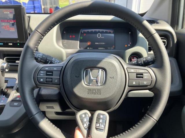 フリード クロスター　保証書／純正　８インチ　ナビ／ホンダセンシング／両側電動スライドドア／シートヒーター　前席／車線逸脱防止支援システム／シート　ハーフレザー／登録済未使用車／ヘッドランプ　ＬＥＤ　衝突被害軽減システム（14枚目）